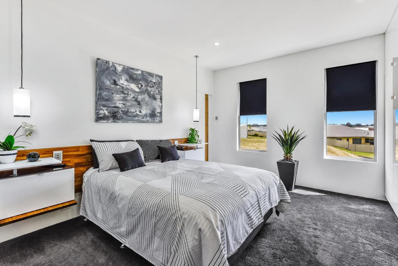 Conroe Executive Townhouse - Modern & Stylish Apartment Mount Gambier Luaran gambar